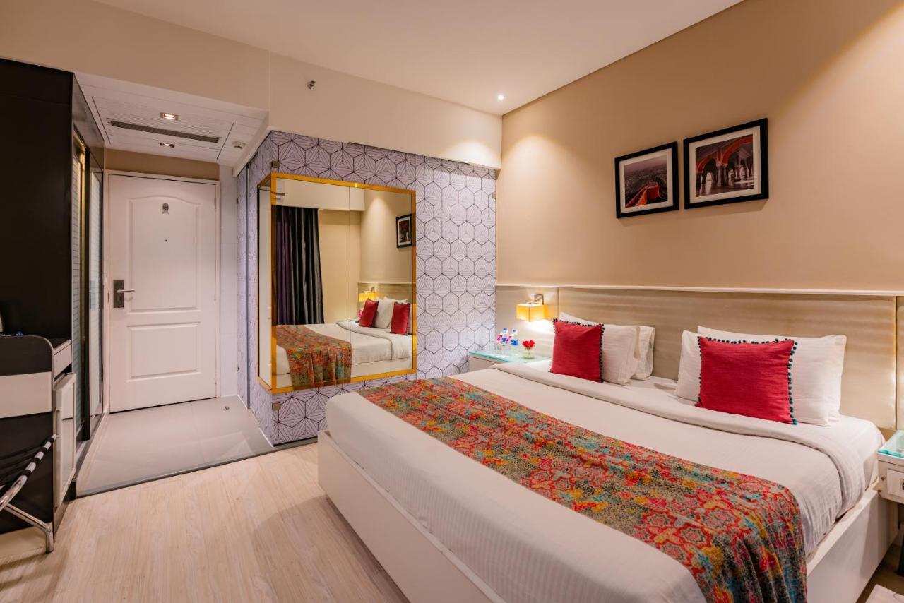 Regenta Inn Jaipur, Adarsh Nagar Buitenkant foto