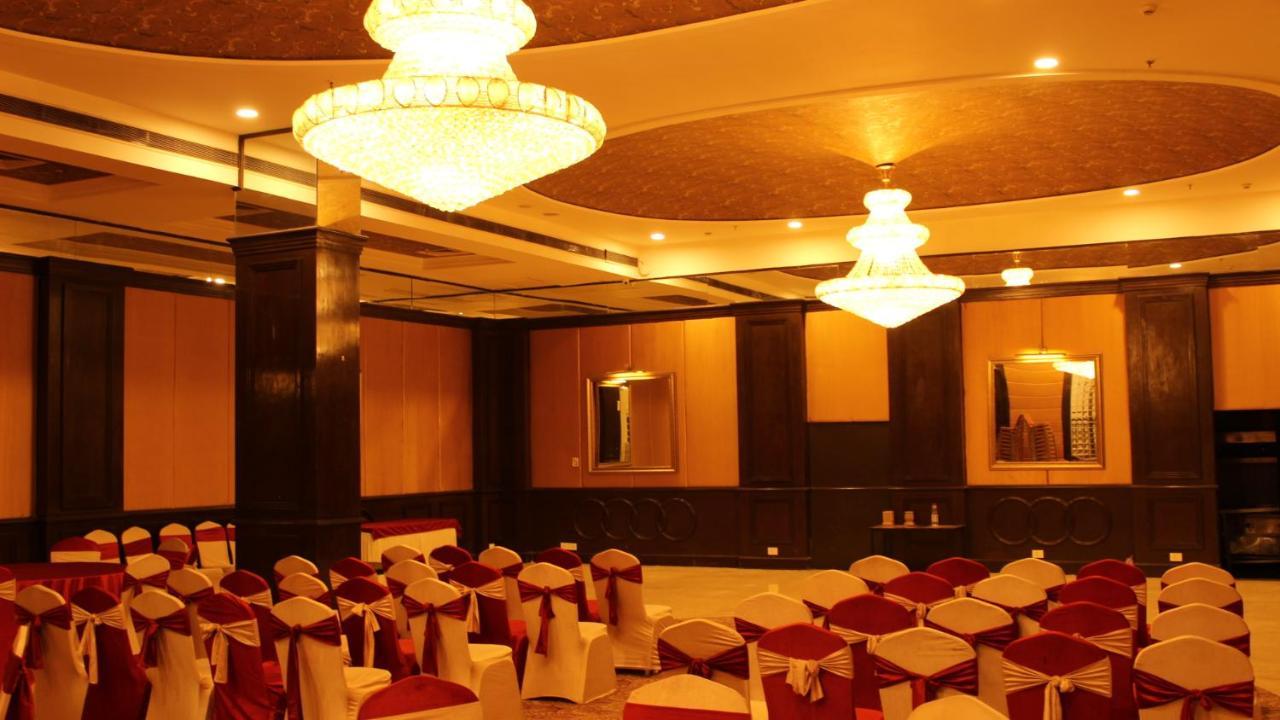 Regenta Inn Jaipur, Adarsh Nagar Buitenkant foto